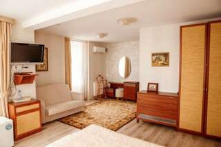 Гостевой дом Кошкин дом Зеленоградск Полулюкс-3